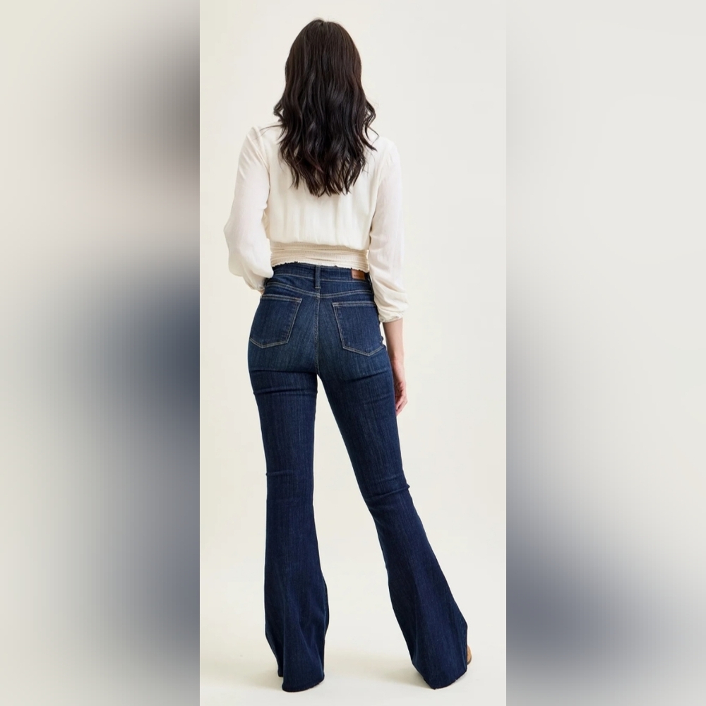 Judy Blue Lily High Rise Raw Hem Flare Dark Wash Jeans - Size 7/28 - Picture 3 of 15